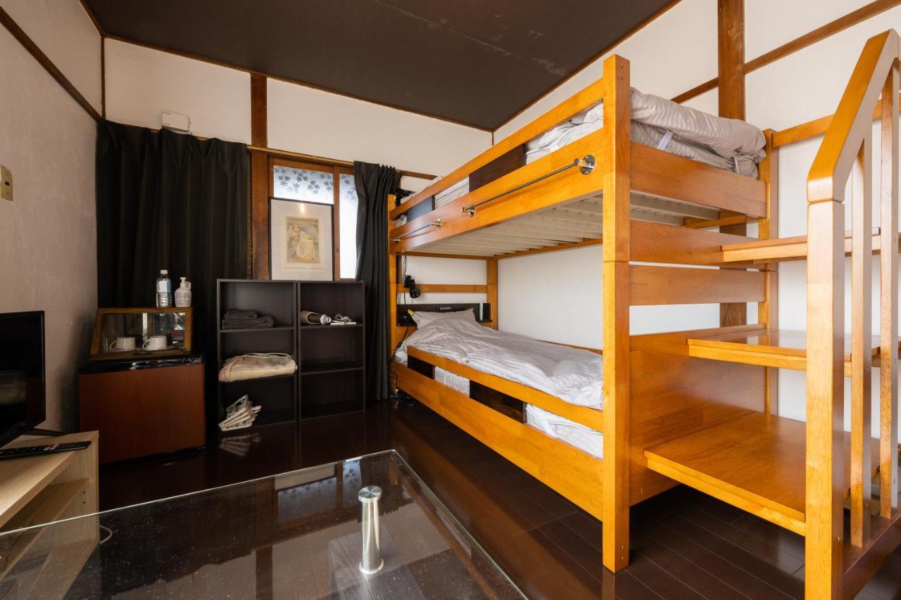 Bed&Cafe Onzo オンゾー Hotell Onomichi Eksteriør bilde